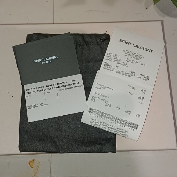 Authentic Yves Saint Laurent Wallet (quilted) - Picture 7 of 7